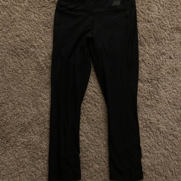 New Balance Pants - New Balance Running Cropped leggings